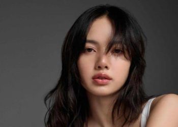 Lisa BLACKPINK Menangis Haru Usai Dikonfirmasi Bintangi ‘The White Lotus 3’