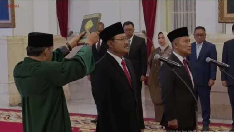 Jokowi Lantik Gus Ipul sebagai Menteri Sosial