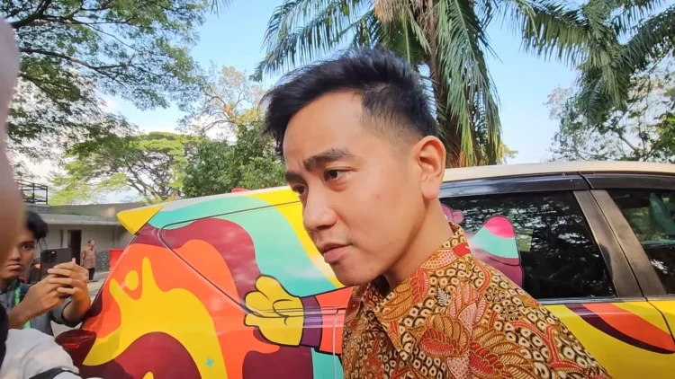 Viral: Akun Kaskus Lama Gibran Diduga Sering Sindir Prabowo