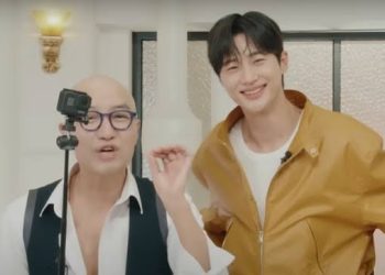 Hong Seok Chun Buka-Bukaan Soal Hadiah Pakaian Dalam dari Byeon Woo Seok di Radio
