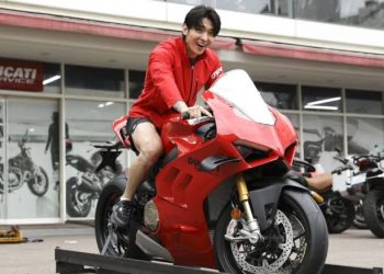 Kabar Duka: Dex Terlibat Kecelakaan Saat Balapan Motor