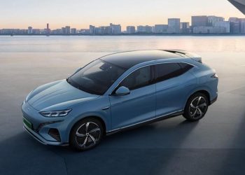 Bakal Jadi Mobil Listrik Sejuta Umat, Ini Ulasan Pengguna BYD M6