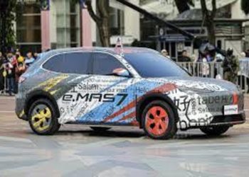 Proton Resmi Luncurkan Mobil Listrik eMas 7: Spesifikasi dan Harga