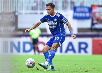 Rezaldi Hehanussa Resmi Perpanjang Kontrak dengan Persib Bandung hingga 2026