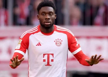 Manchester United Fokus Rekrut Bek Sayap Kiri, Alphonso Davies Jadi Prioritas