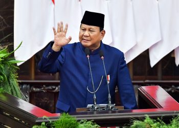 Prabowo Janji Tak Intervensi Pilkada, PDIP Desak Kader Lawan Intimidasi Aparat