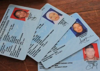 30 KTP yang Dibawa Dua Warga Diduga Pengurus PAN Lamsel Diamankan Warga Desa Way Muli