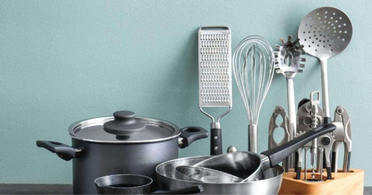 Panduan Memilih dan Menggunakan Spatula yang Tepat di Dapur