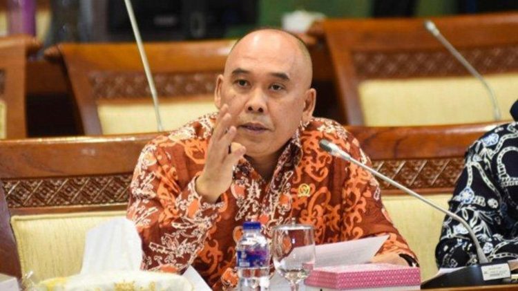 Profil Anggota DPR Gerindra yang Diduga Gunakan Dana CSR BI dan OJK