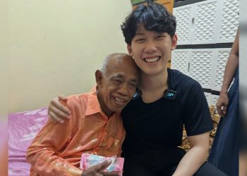 Willie Salim Berikan Donasi Rp50 Juta untuk Pak Tarno Buka Toko Dekat Rumah