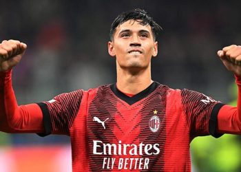 Tijjani Reijnders Siap Perang: AC Milan Bakal Bermain Agresif Melawan Inter Milan di Piala Super Italia