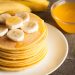 Pancake Pisang dengan Saus Madu yang Menggoda