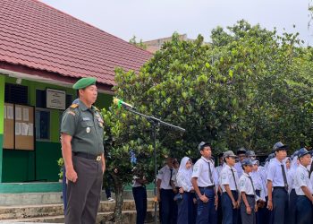 Koramil 412 Kotabumi Ajak Siswa SMPN 7 Kotabumi Wujudkan Indonesia Emas 2045