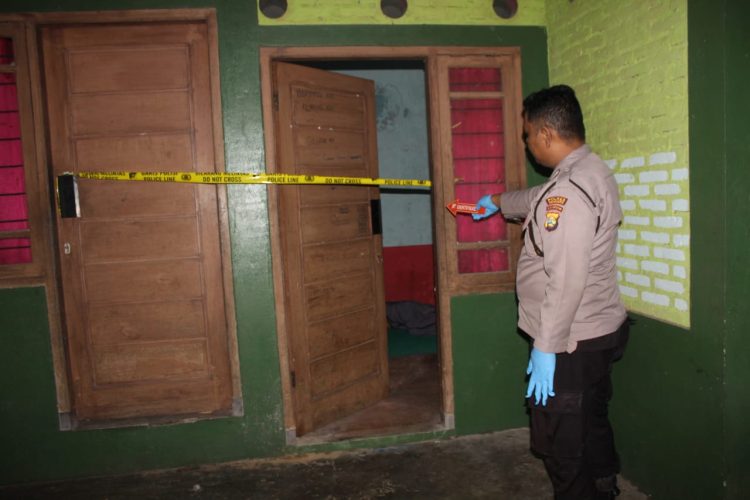 Lansia Ditemukan Meninggal Dunia di Rumah Kost Pringsewu