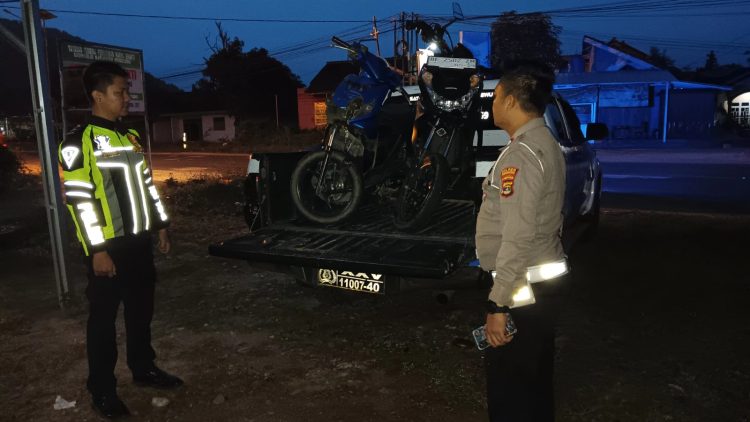 Kecelakaan Maut di Pringsewu: Satu Tewas, Dua Luka-Luka dalam Tabrakan Sepeda Motor