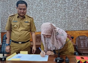 Luluk Tantri Elvandari Resmi Jabat Plt. Sekretaris DPRD Lampung Selatan