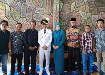 Syukuran Wabup Romli, Guru Besar Pencak Silat dan Sekinci-Kinci Lampura Hadir Beri Dukungan