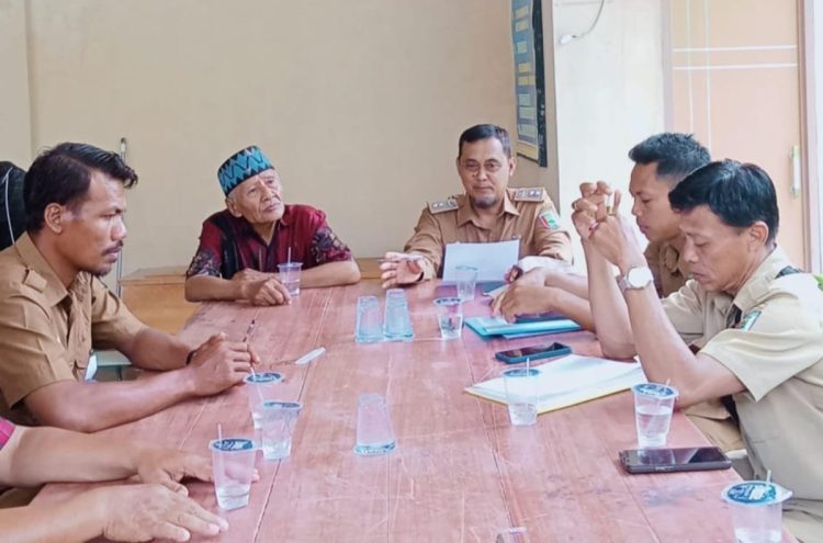 Pemdes Trimulyo Serahkan LPPDes 2024, BPD Apresiasi Transparansi Laporan