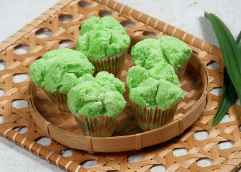 Bolu Kukus Pandan Mekar yang Lembut dan Wangi