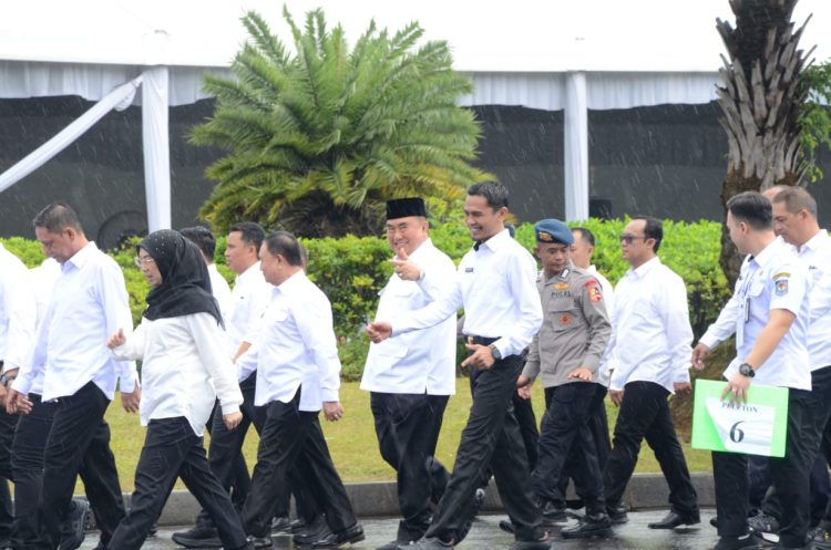 Semangat Kebersamaan di Monas, Bupati dan Wakil Bupati Tanggamus Siapkan Mental Jelang Pelantikan Akbar