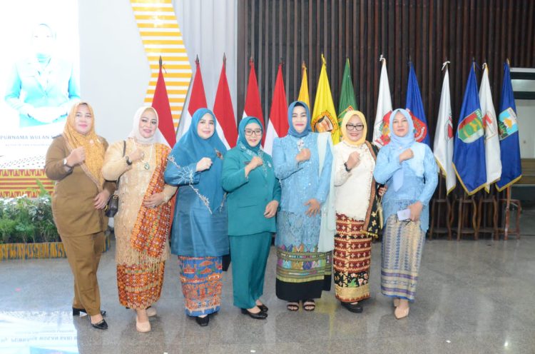 Ketua TP PKK dan Ketua Tim Pembina Posyandu Kabupaten Tanggamus Resmi Dilantik