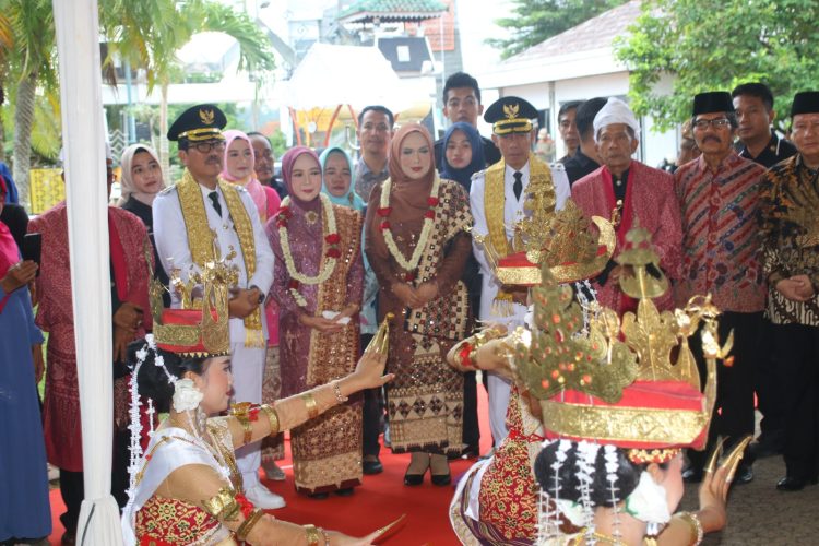 Apresiasi Budaya Lampung Utara 2025: Sambut Pemimpin Baru dengan Tradisi Adat