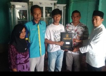 SMKN 1 Abung Selatan Antar Ijazah Gratis ke Rumah Alumni, Wujud Kepedulian Terhadap Pendidikan