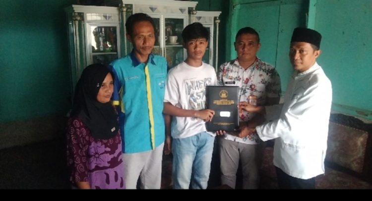SMKN 1 Abung Selatan Antar Ijazah Gratis ke Rumah Alumni, Wujud Kepedulian Terhadap Pendidikan