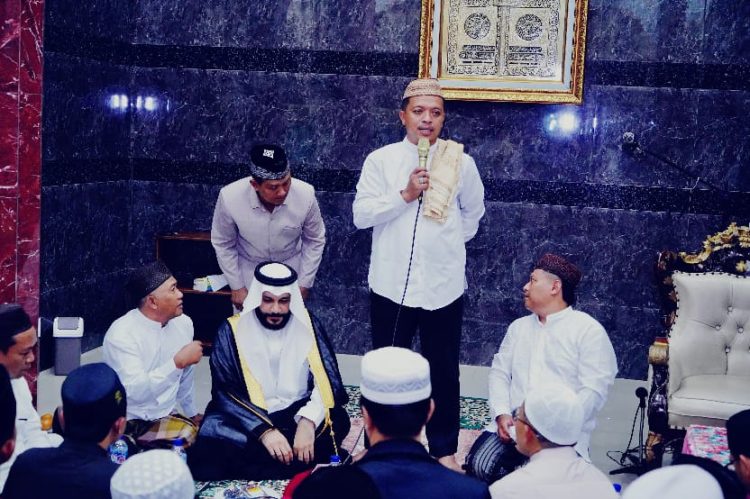 Bupati Pringsewu Gelar Buka Puasa dan Tarawih Bersama Syeikh Abdurrachman Al-Ausy