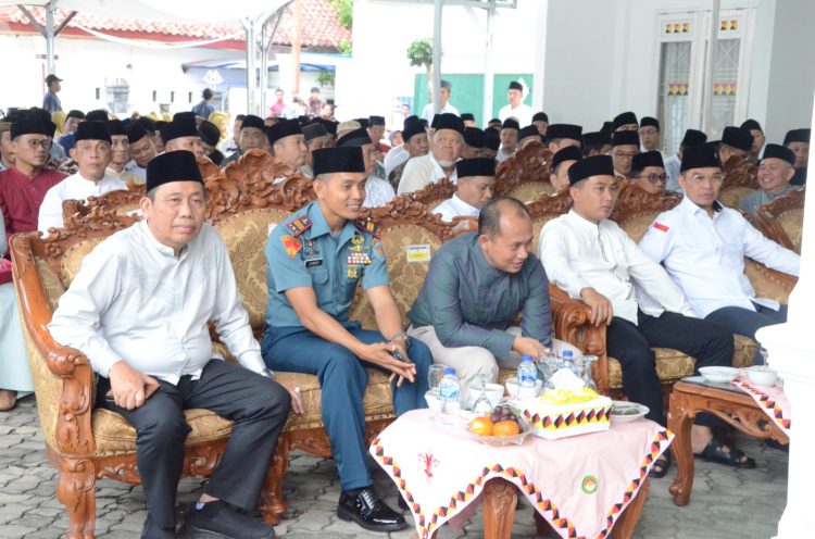 Safari Ramadan Pemprov Lampung di Tanggamus: Pererat Silaturahmi dan Berikan Bantuan untuk Masyarakat