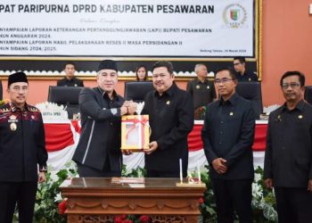 Bupati Pesawaran Sampaikan LKPJ 2024 dalam Rapat Paripurna DPRD