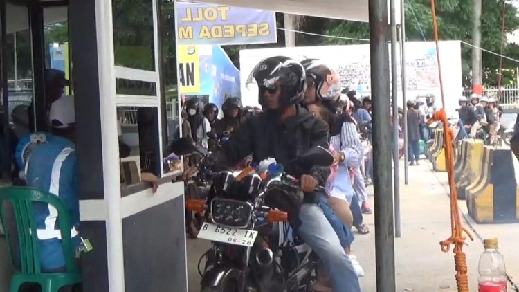 Volume Kendaraan Naik Tajam, ASDP Pastikan Kelancaran Arus Balik di Pelabuhan Bakauheni