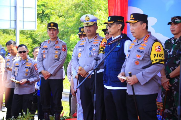 Kapolri Ungkap Alasan Penerapan One Way Nasional di Puncak Arus Balik Lebaran