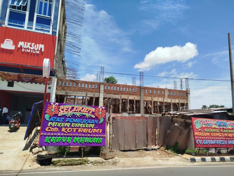 Bangunan Liar di Lampura: Diduga Tanpa Izin, Pemerintah Diminta Bertindak