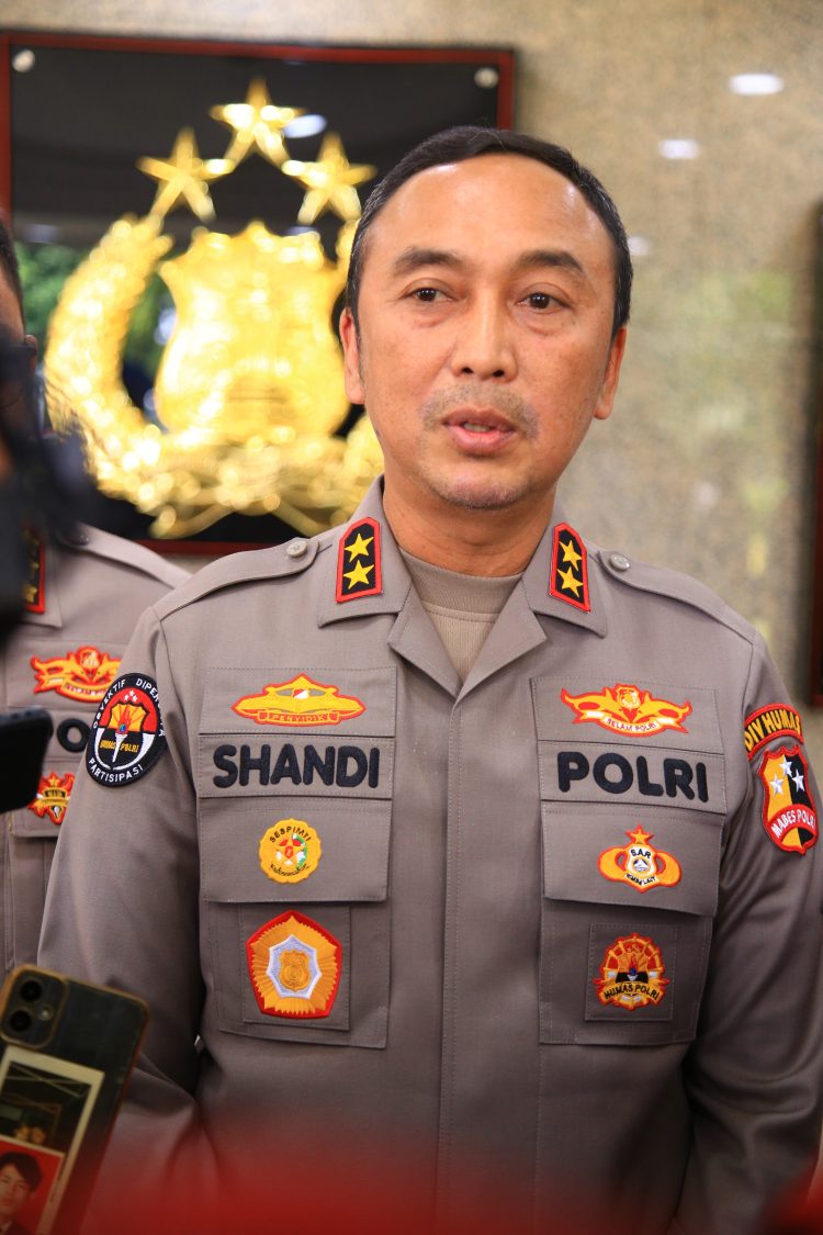 Kadiv Humas Polri Ajak Masyarakat Tak Ragu Laporkan Premanisme, Layanan Aduan 24 Jam Siap Tindaklanjuti