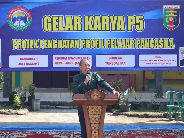 Pentas Budaya P5 SMAN 1 Padang Cermin: Senam Nusantara dan Bazar Kuliner Warnai Antusiasme Siswa