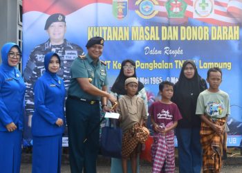 “Jelang HUT ke-60, Lanal Lampung Gelar Khitanan Massal & Donor Darah: Wujud Nyata Peduli Rakyat”