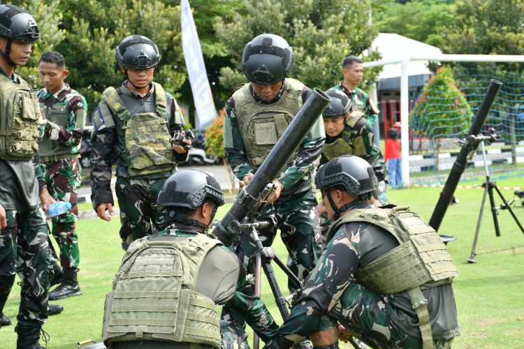 Danbrigif 4 Mar/BS Resmikan Start Awal “Ajabra Warrior” di HUT ke-22 Yonif 7 Marinir