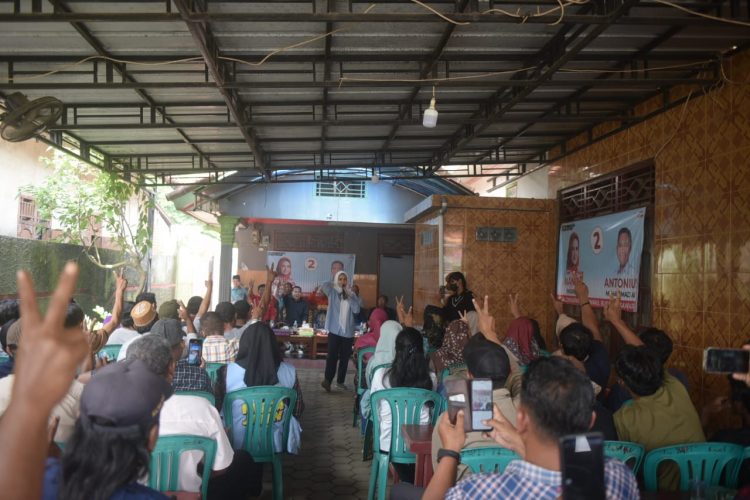 Ratusan Relawan Perkasa Tegineneng Deklarasi Dukung Nanda-Anton di PSU Pesawaran