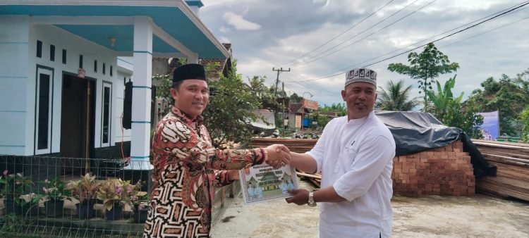 Bupati Parosil Letakkan Batu Pertama Masjid Nurul Huda: Masjid Lebih dari Sekadar Tempat Salat