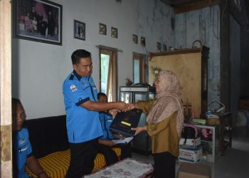 SMKN 2 Kalianda Antar Ijazah Door to Door, Bebas Biaya, Dukung Program Gubernur Lampung