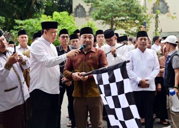 Wabup Lampung Selatan Lepas 105 Calon Haji Gelombang Kedua dari Kalianda