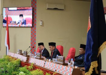 Hadiri Pelantikan PAW Anggota DPRD, Wakil Bupati Mad Hasnurin Tegaskan Komitmen Jalankan Tugas sebagai Wakil Rakyat