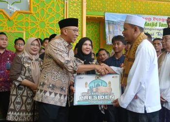Presiden Salurkan Sapi Qurban untuk Masyarakat Lampung, Gubernur Serahkan secara Simbolis