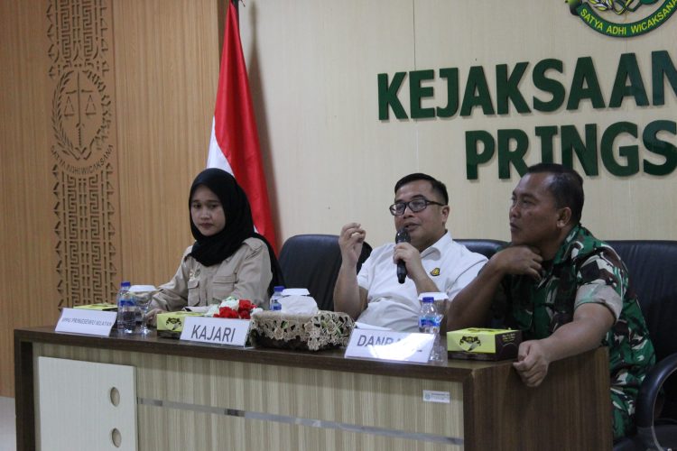 Kejari Pringsewu Kawal Ketat Program Makan Bergizi Gratis untuk Siswa