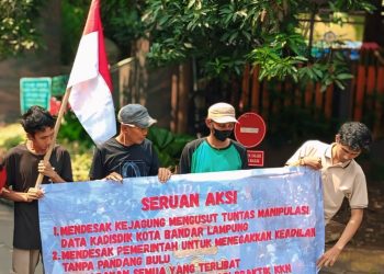 Desak Penegakan Hukum, FML Geruduk Kejagung Tuntut Usut Tuntas Dugaan Manipulasi Data Kadisdik Bandar Lampung