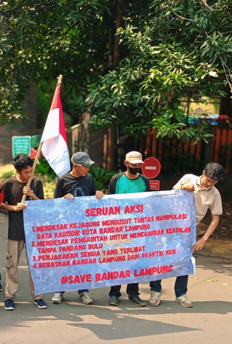 Desak Penegakan Hukum, FML Geruduk Kejagung Tuntut Usut Tuntas Dugaan Manipulasi Data Kadisdik Bandar Lampung