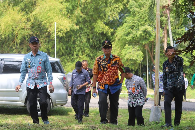 Sekda Lampung Barat Tinjau Kesiapan Peresmian Pasar Tematik Wisata Jelajah Danau Ranau, Magnet Baru Pariwisata Sumatera