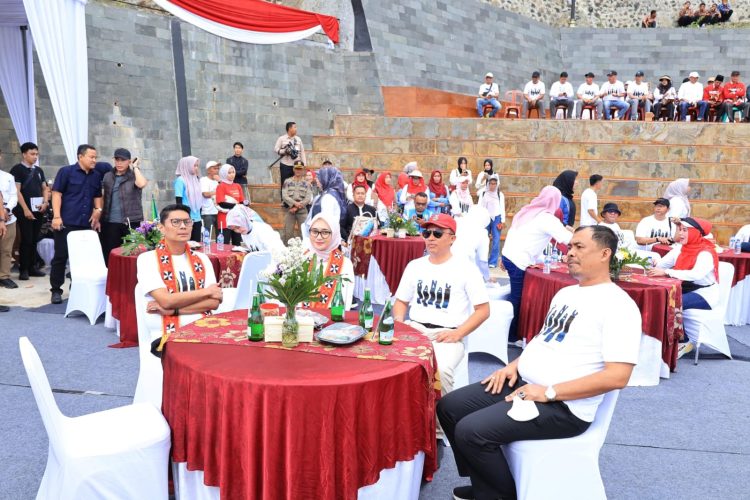 Pasar Tematik Jelajah Danau Ranau Diresmikan, Parosil Desak Perbaikan Infrastruktur Pendukung