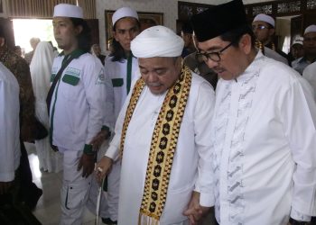 Makan Siang dan Doa Bersama di Rumah Jabatan Bupati Lampung Utara, Habib Rizieq Shihab Ajak Perkuat Ukhuwah